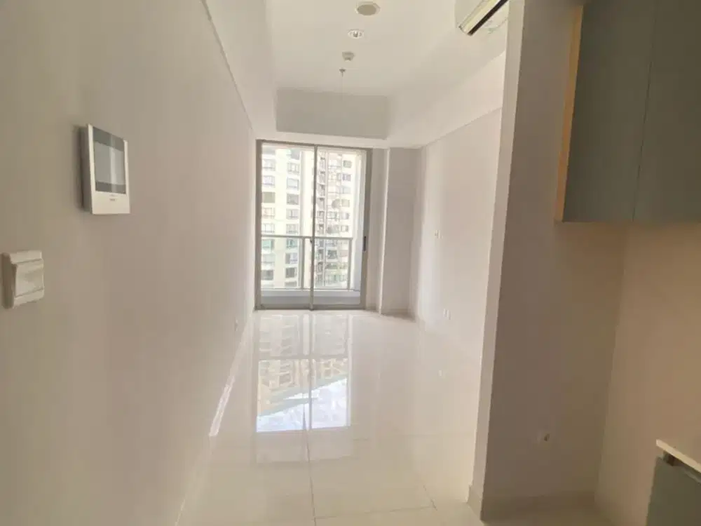 2BR Unfurnished Apartemen Taman Anggrek Residences - Jakarta Barat