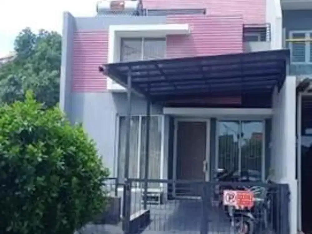Rumah 2,5 lantai  Lokasi Istimewa di Citra Garden 2 ext