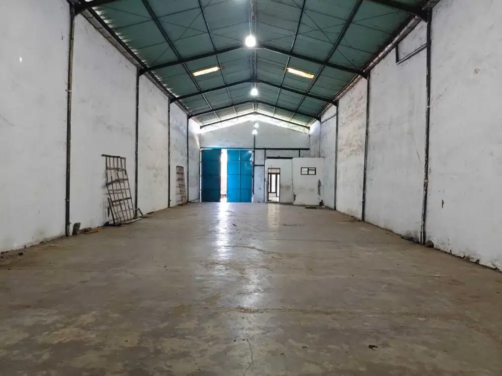 Disewakan Gudang Margomulyo Permai