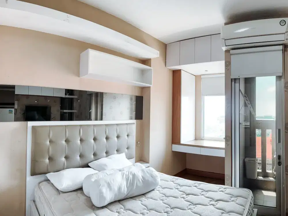 Greenbay Pluit Studio Full Furnish Lengkap, Lantai Rendah