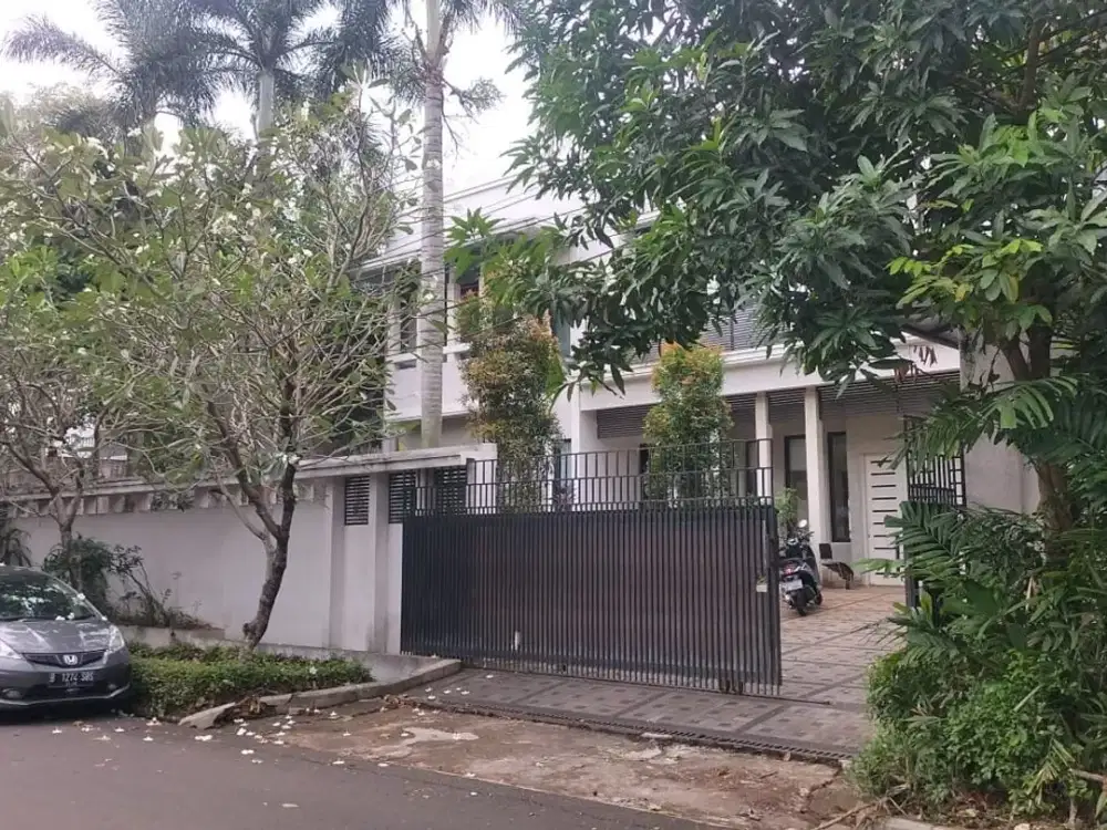 Rumah mewah, Lux, Private Pool, Strategis  di Kemang   Jak-sel