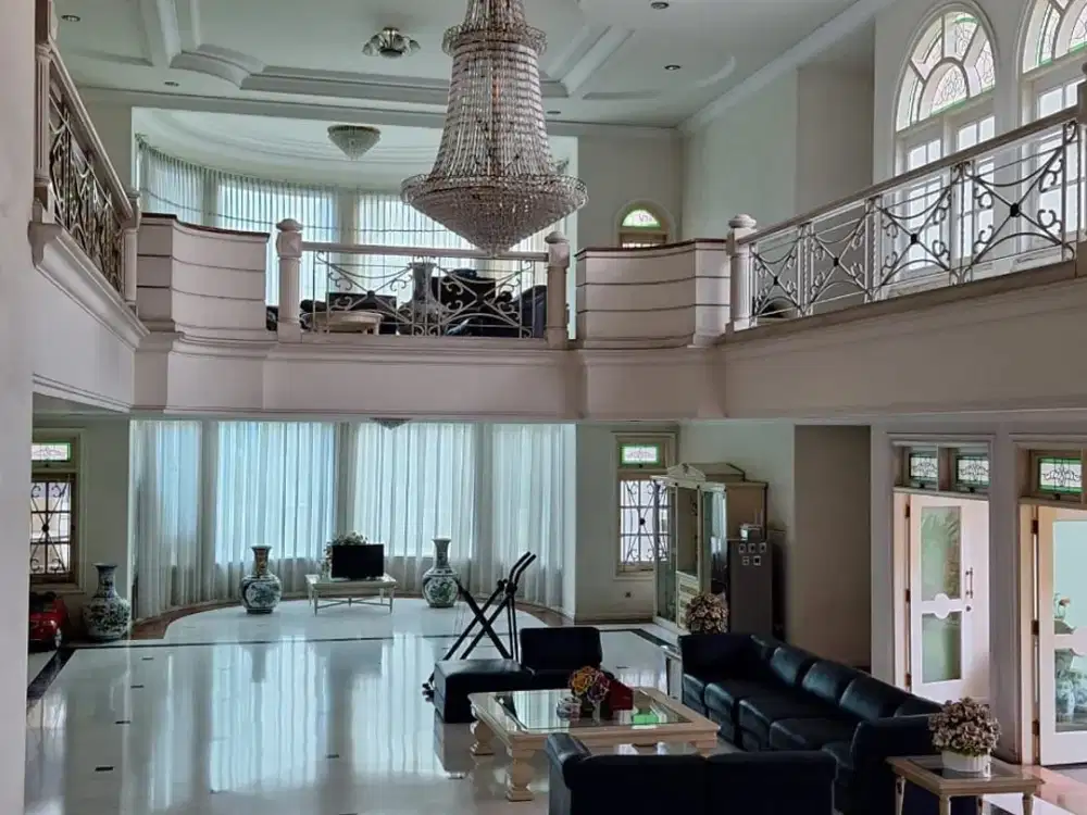 Dijual rumah Bintang Diponggo dkt Mayjen Sungkono