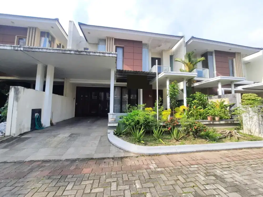 Rumah Mewah Perumahan Bale Mulia Jombor Jl Magelang Dekat UTY, UGM,Tol