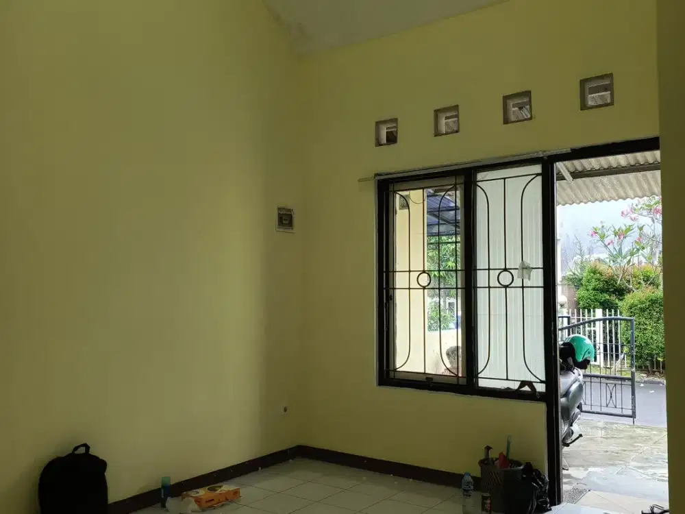Disewakan Rumah Regency Melati Mas Serpong
