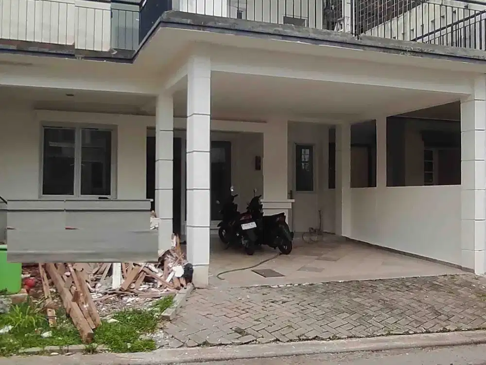 Rumah Siap Huni di Kawasan Kota Wisata dengan Fasilitas Mewah