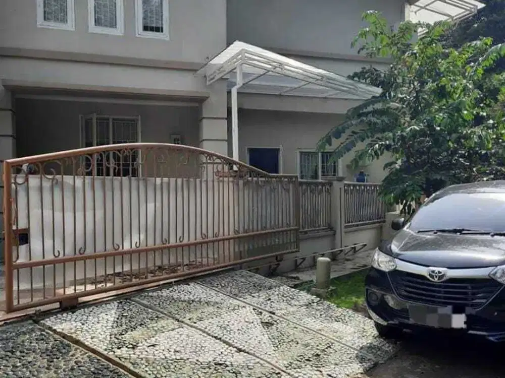 DIjual Rumah Bagus dan Nyaman di Perumahan Royal residence, Jaktim