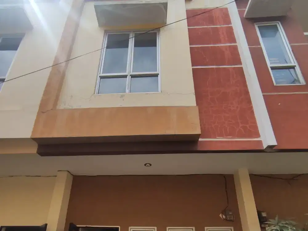 Rumah Murah Daerah Titi Kuning Komplek Royale Sado