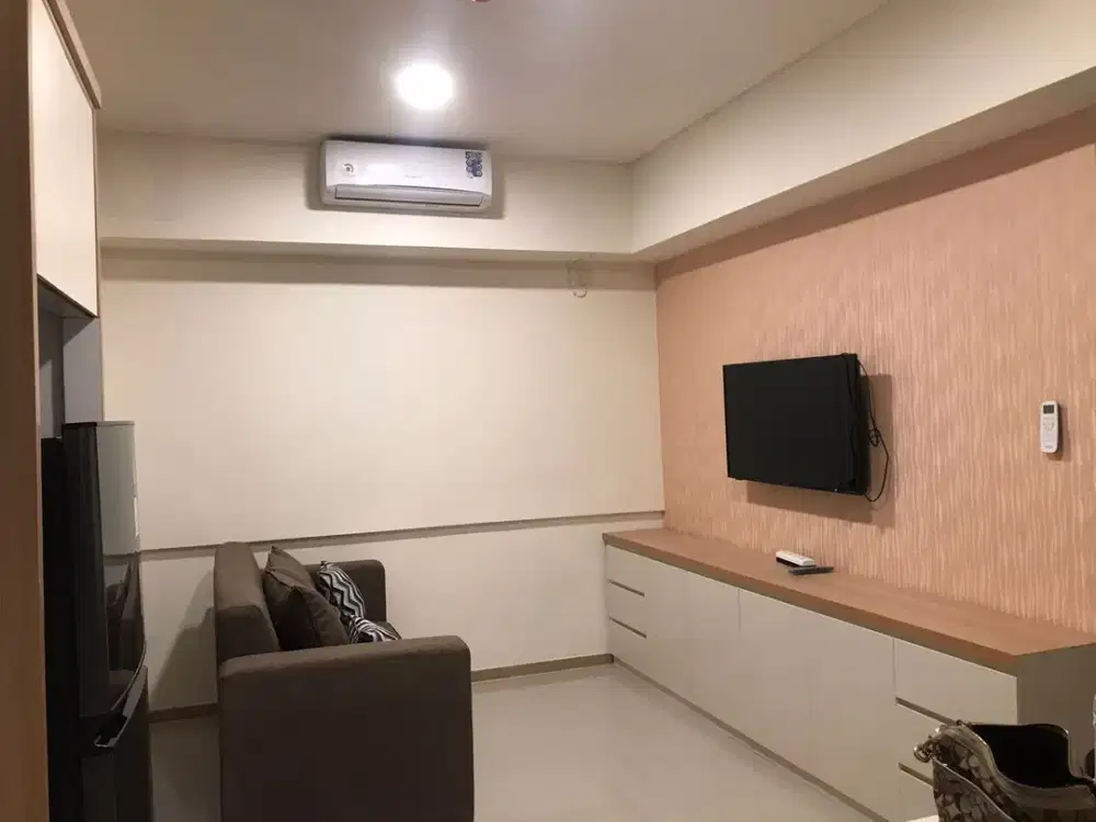 Newton Meikarta Apartment