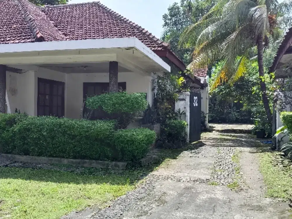 Dijual tanah lokasi komersil pinggir Jl. Raya Bogor Ciracas Jaktim.