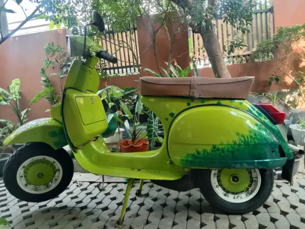 Vespa PS 150 TV Lengkap