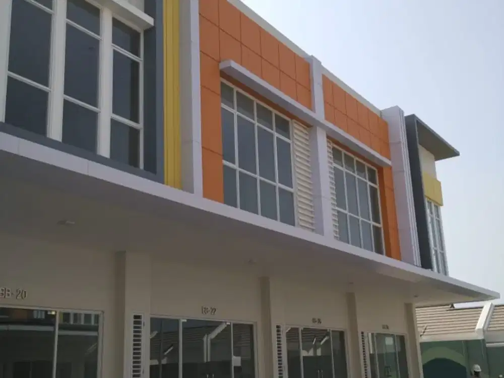 Ruko Rapih Berlokasi Strategis Di Summarecon Emeral Karawang