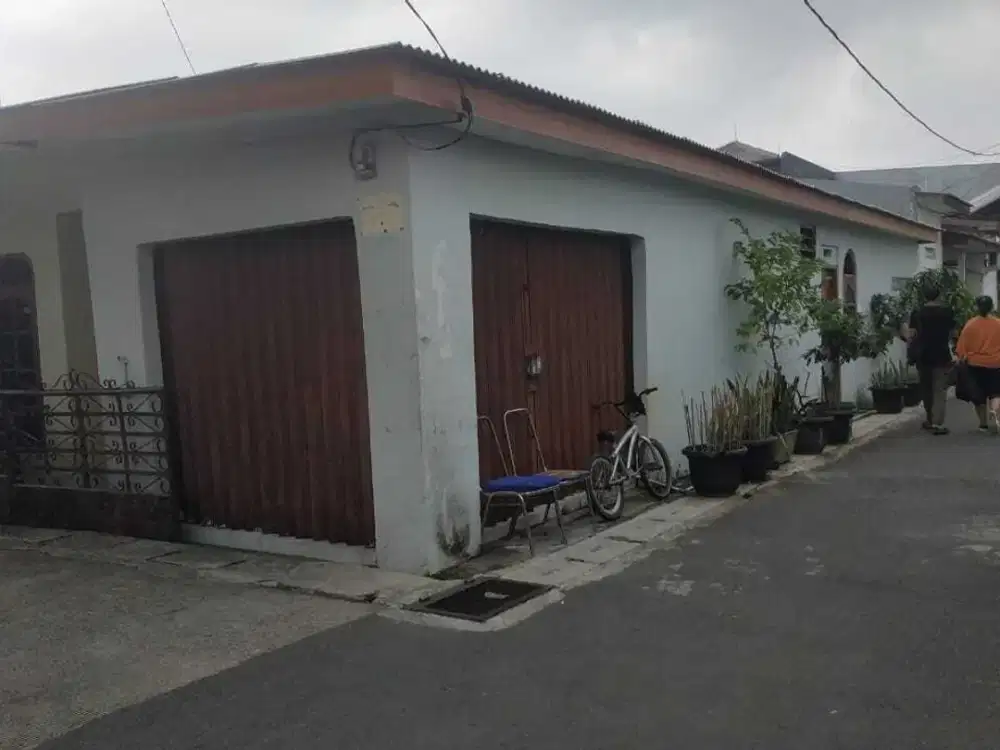 Di Jual Rumah & Kios di Perumnas Depok 2