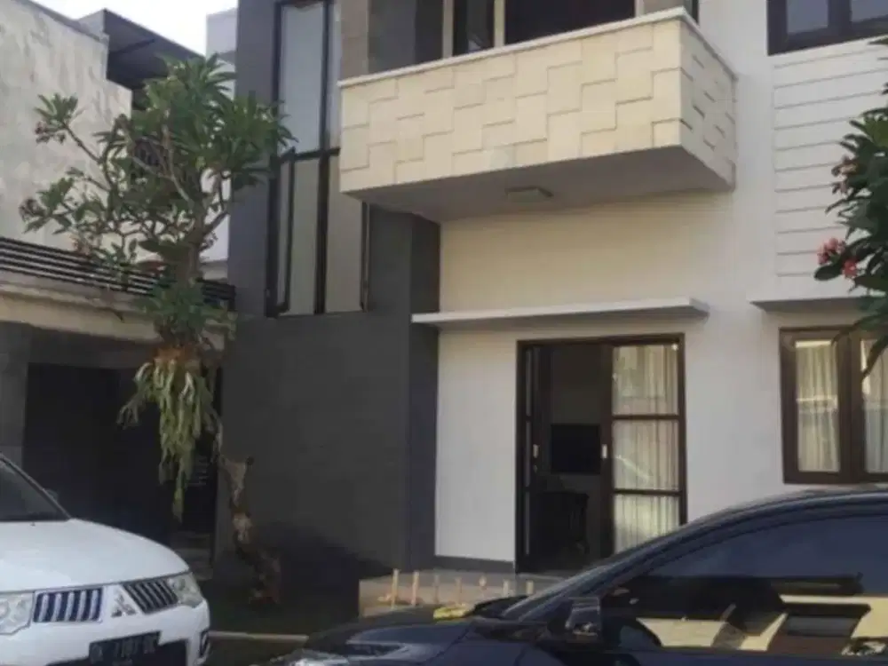 Di jual rumah elit jalan Sandat, Denpasar, Bali