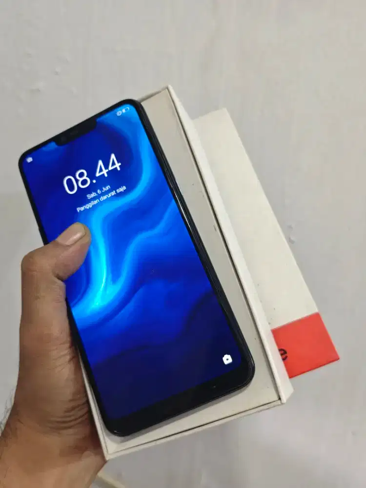 Realme 2 4/64 lengkap