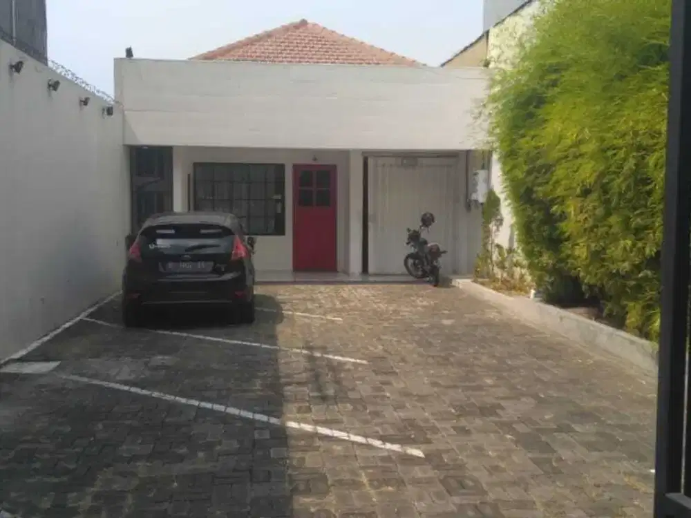 0797 - Disewakan Rumah Usaha Nol JL Raya Manyar Surabaya