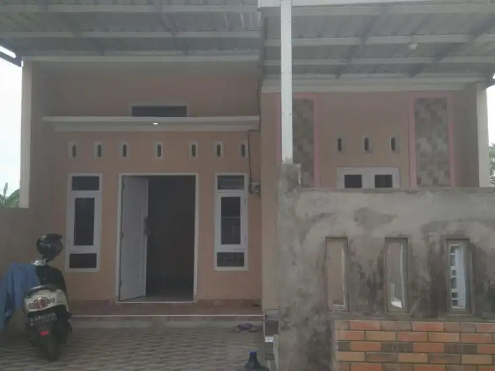 Jual rumah baru 60/72 Ambokembang Pekalongan tinggal bawa koper aja