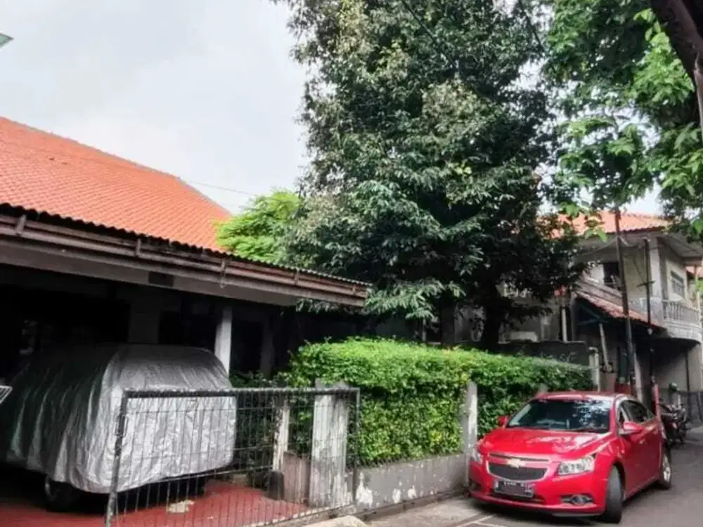 diJual Rumah 2 Lantai Lokasi Bagus, Strategis di  Percetakan Negara II