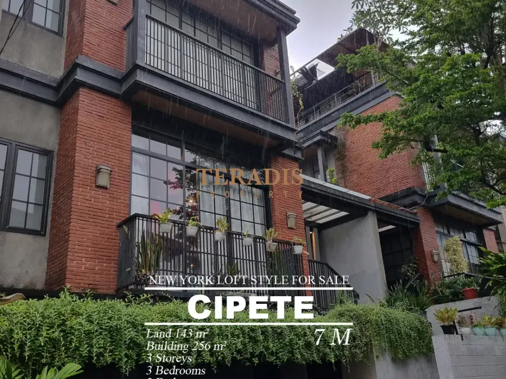 DIJUAL RUMAH DALAM TOWNHOUSE  NEW YORK LOFT STYLE CIPETE