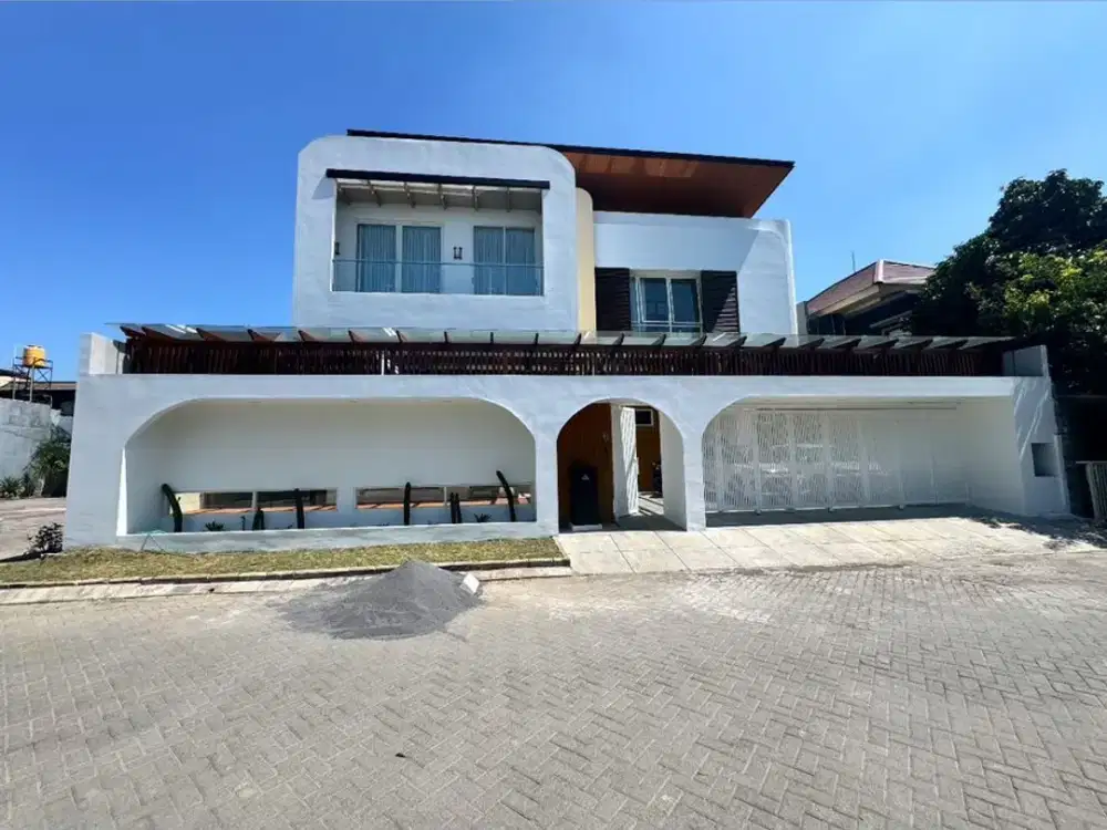 Rumah Mewah Di Gayung Keonsari Surabaya Selatan