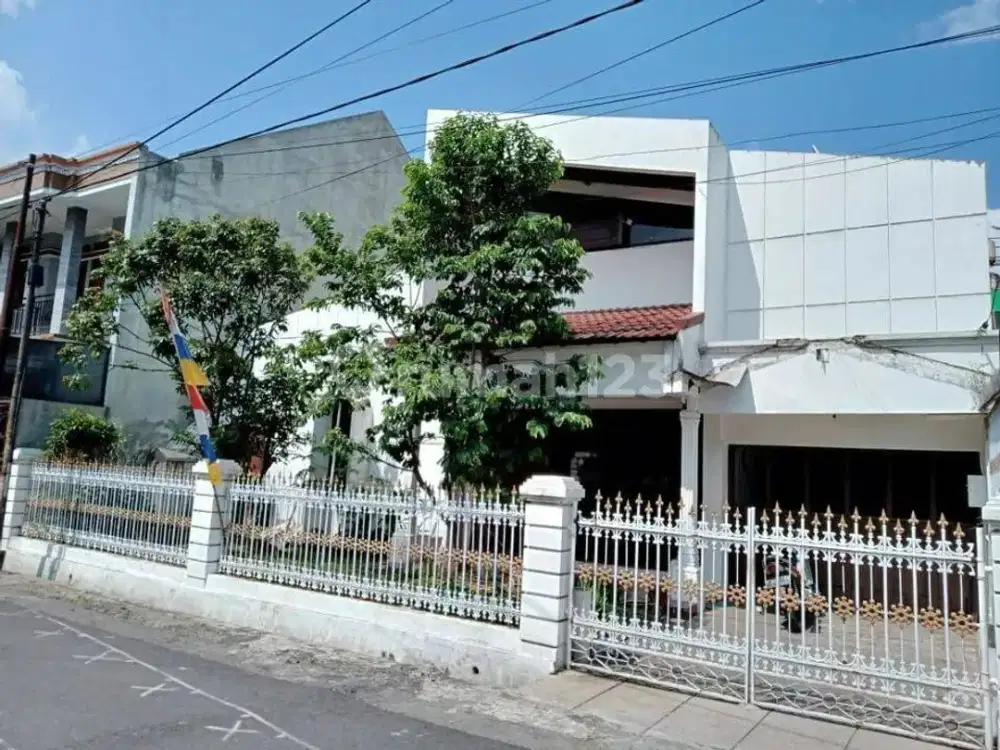 Rumah Lama Minimalis Lokasi Strategis Turangga Buahbatu