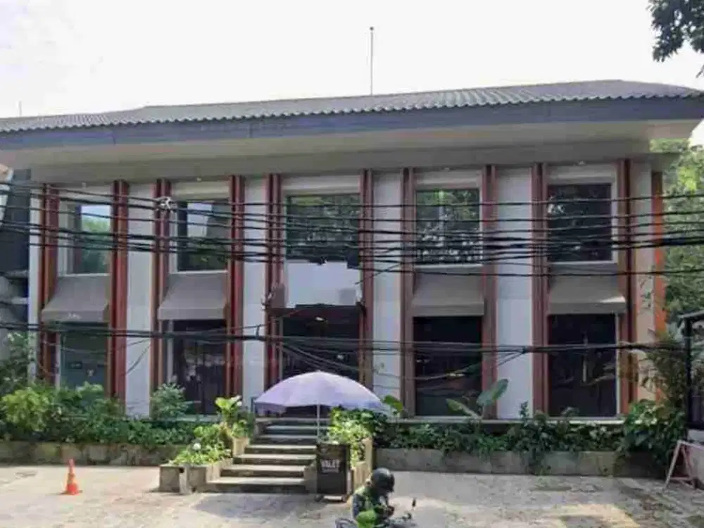 Ruang Usaha Jl Suryo Kebayoran Baru