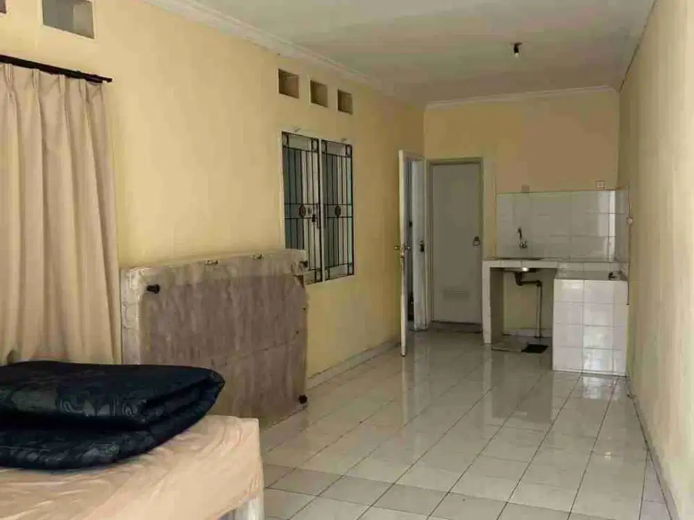 Disewa Rumah 2 lantai di Duren Tiga Kalibata Jakarta Selatan