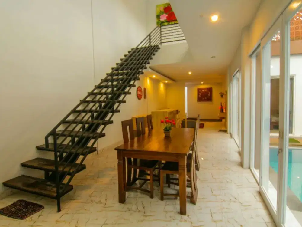 Yearly 3BR villa near Sanur Beach—easy sunrise views