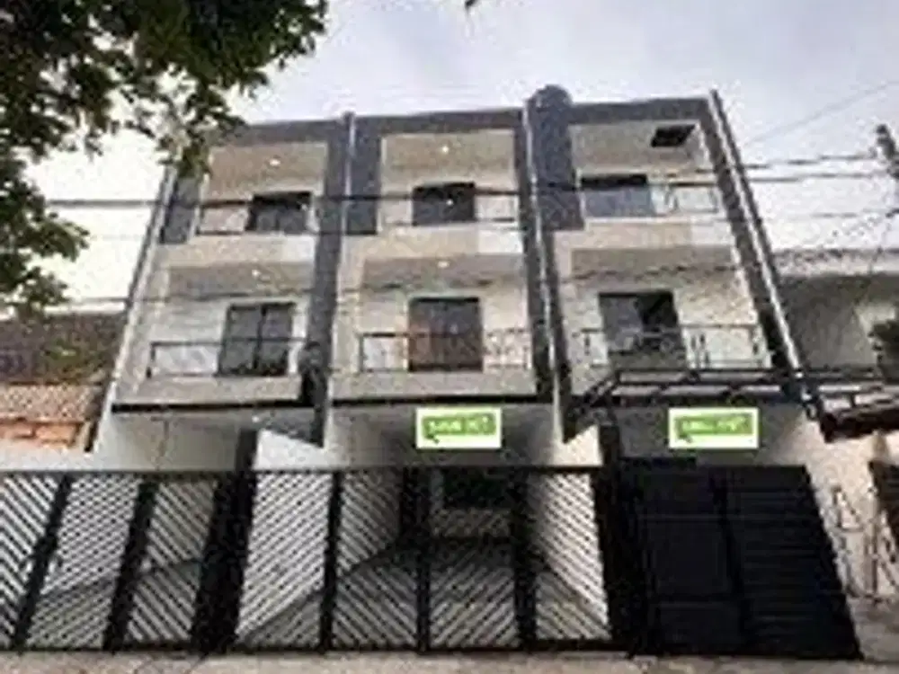 Promo Indent Oktober! Rumah 3 Lantai di Kebon Jeruk Bonus Furnish Rp120 Juta