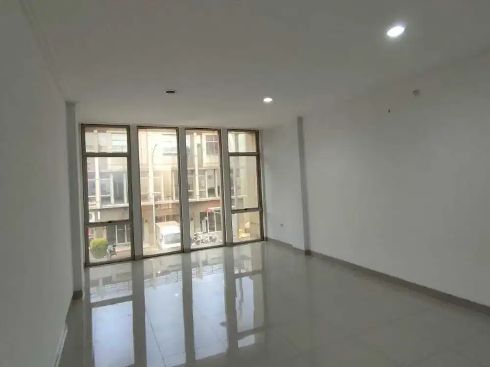 Ruko Green Village Boulevard 3 lantai Tangerang