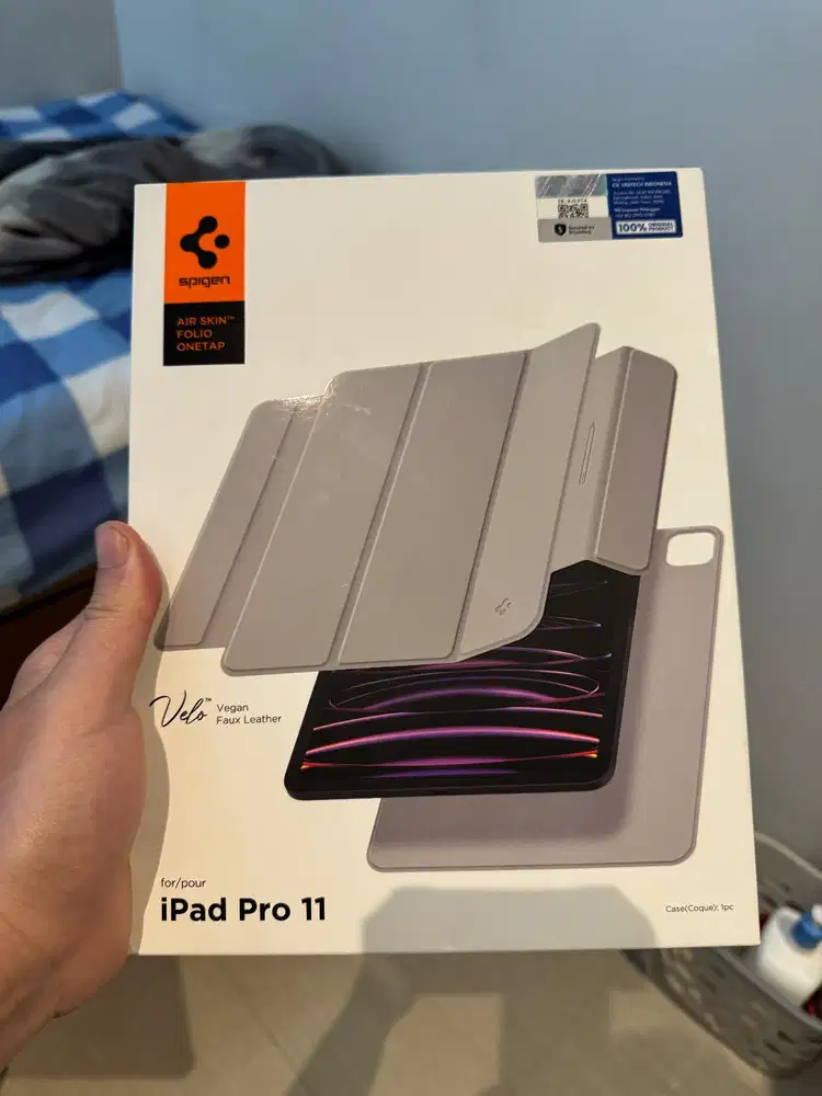 Case iPad Pro 11 M4  2024 Spigen Air Skin Folio OneTap Flip