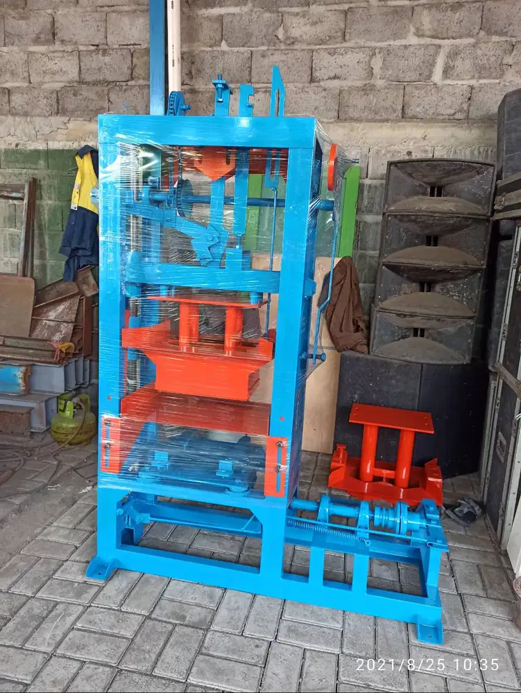 Mesin Cetak 2 Batako vibra