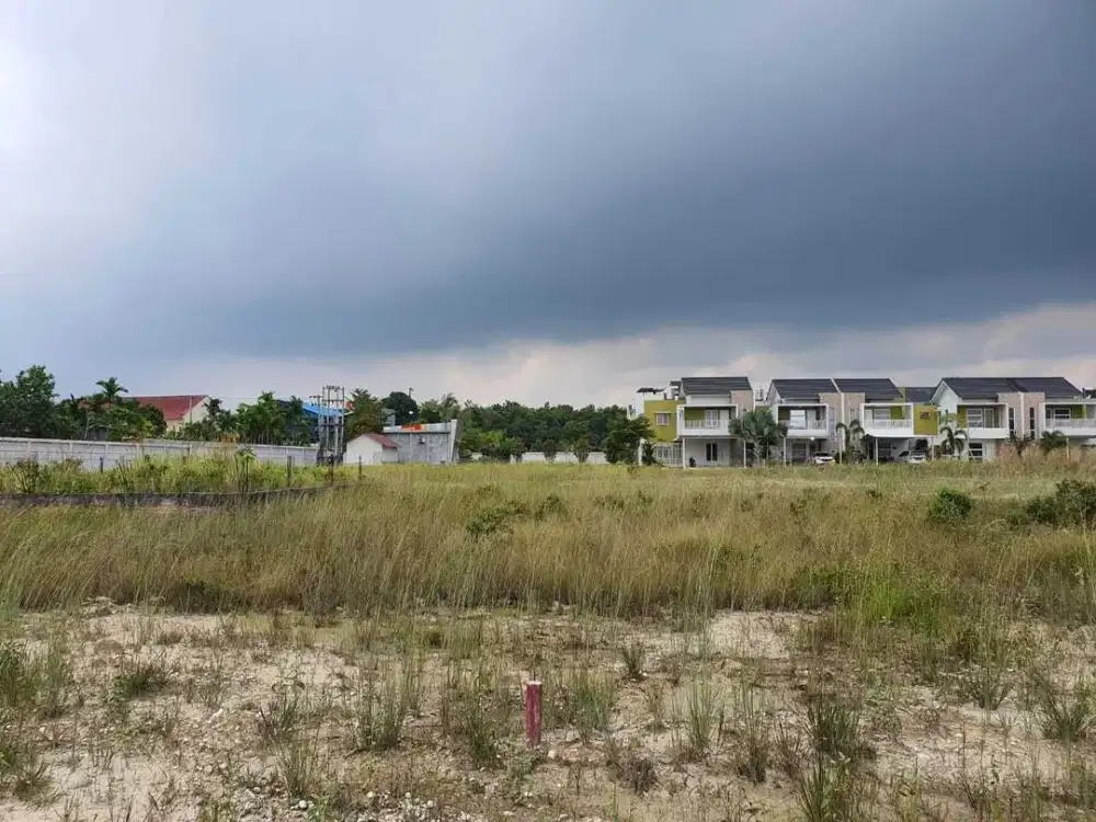 Kavling Eksklusif di Komplek Perumahan