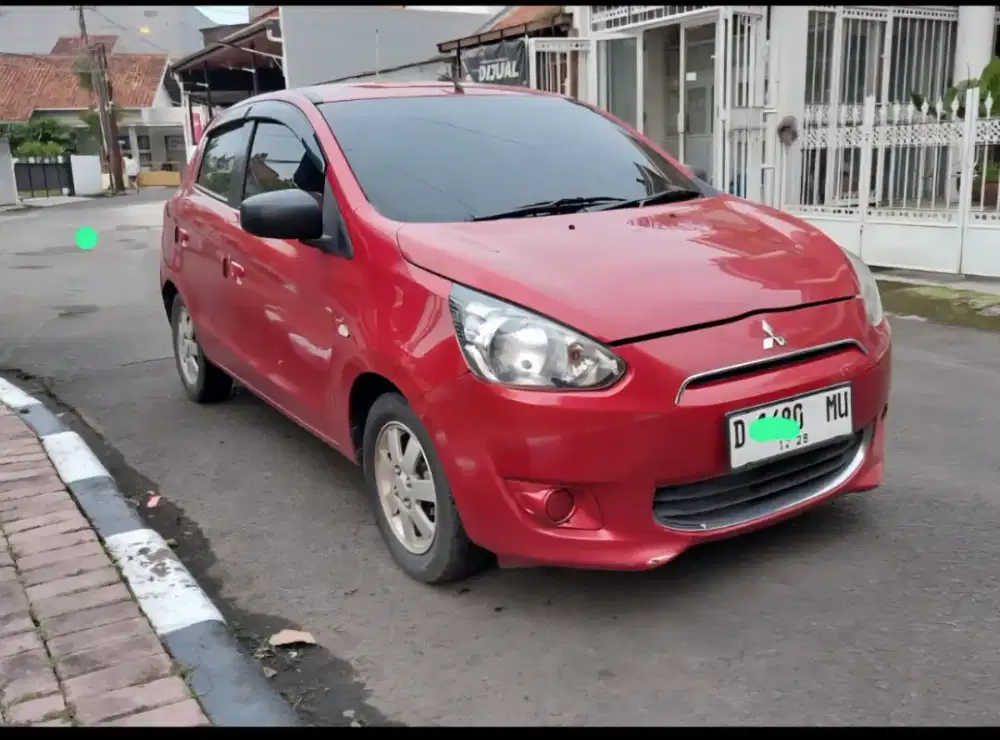 Mitsubishi Mirage type GLX, 1.2 L, Manual Transmission (MT), Th 2014
