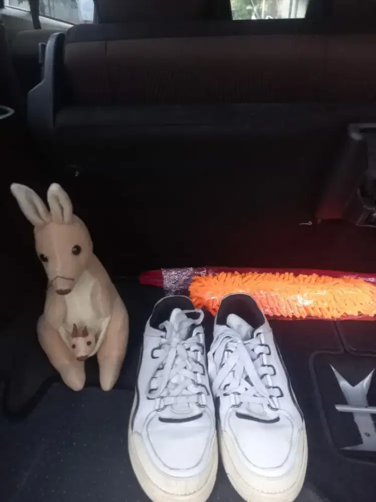 sepatu casual merk Pedro original