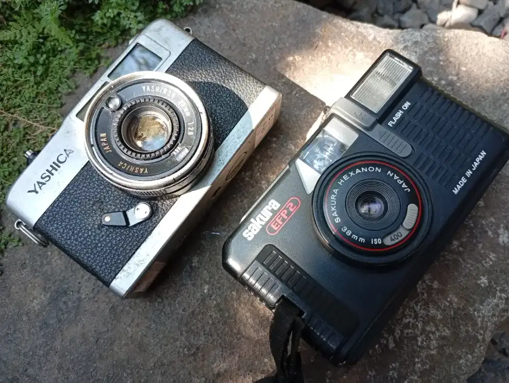 diobral gan- kamera analog YASHICA 35ME dan sakura EFP2 (A)
