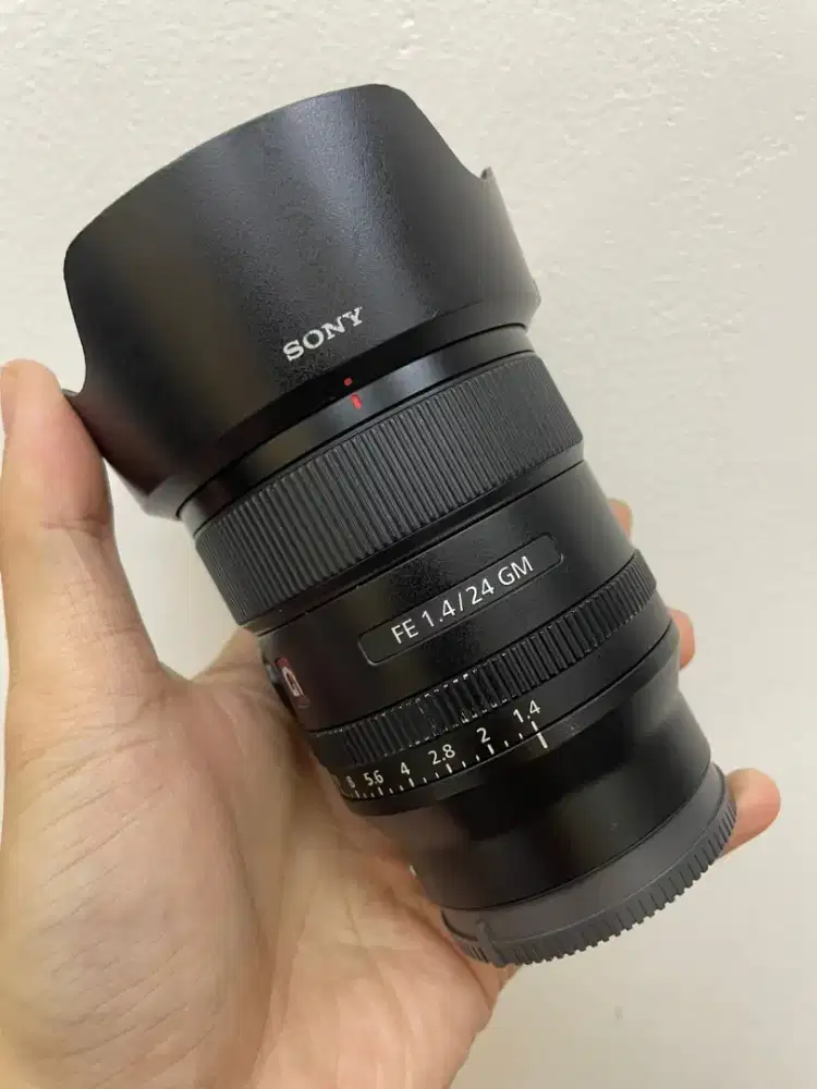 Sony FE 24mm f1.4 GM.