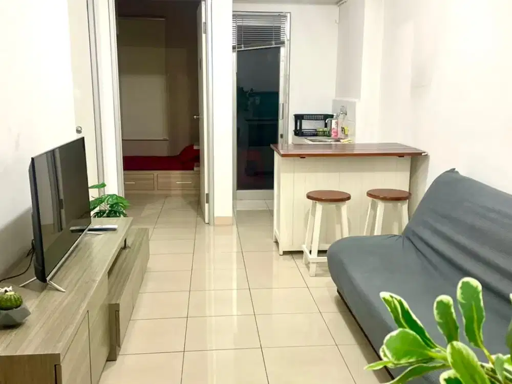 Apartemen Green Bay Jual 2 kamar tidur View Kolam Harga Nego!!