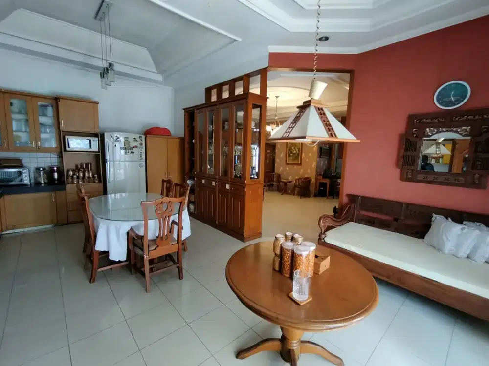 TERMURAH! Rumah Mewah 2,5 Lantai di Turangga Buahbatu Suryalaya Jarang Ada