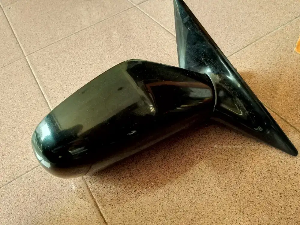 Spion Suzuki Baleno 2001 kanan