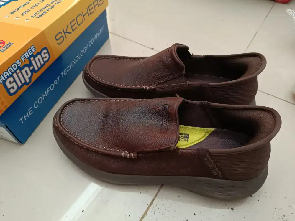 SKETCHERS ORIGINAL REAL LEATHER KULIT ASLI MASIH ADA BAU KULITNYA)