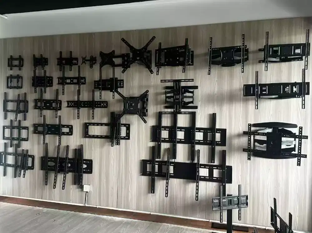 Bracket tv led dan jasa pemasangan