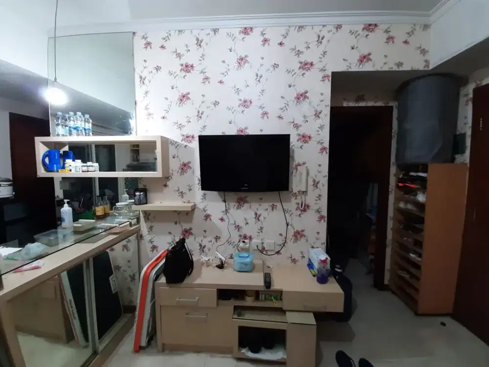 Dijual Royal Mediterania garden  Lantai Rendah Semi Furnished