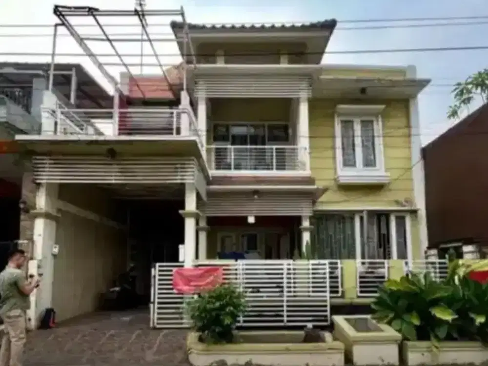 Rumah 2 Lantai Kokoh & Megah di Komplek Pulo Permata Sari – Galaxy, Bekasi