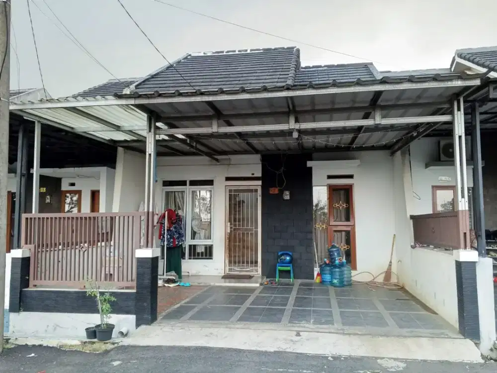 DIJUAL MURAH Rumah minimalis siap huni SHM semi furnish di Ciganitri, Bandung