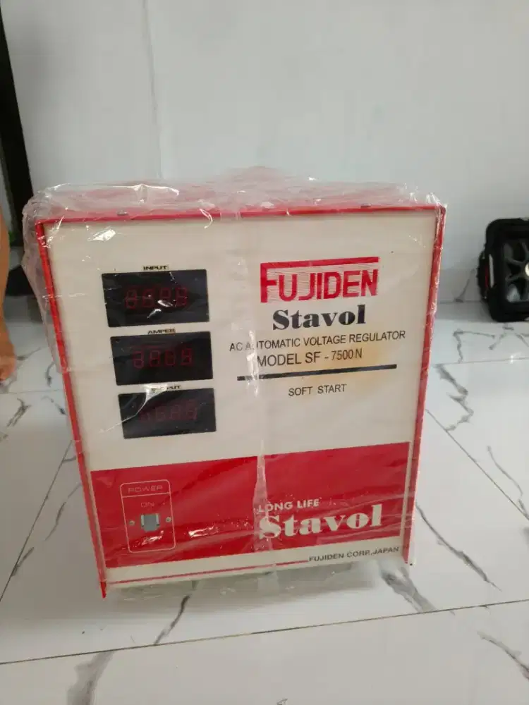 Stabilizer Listrik Merk FUZIDEN, 7500 WATT