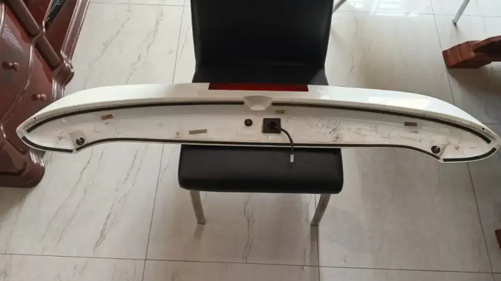 Dijual Spoiler Toyota Fortuner 2012-2015 asli