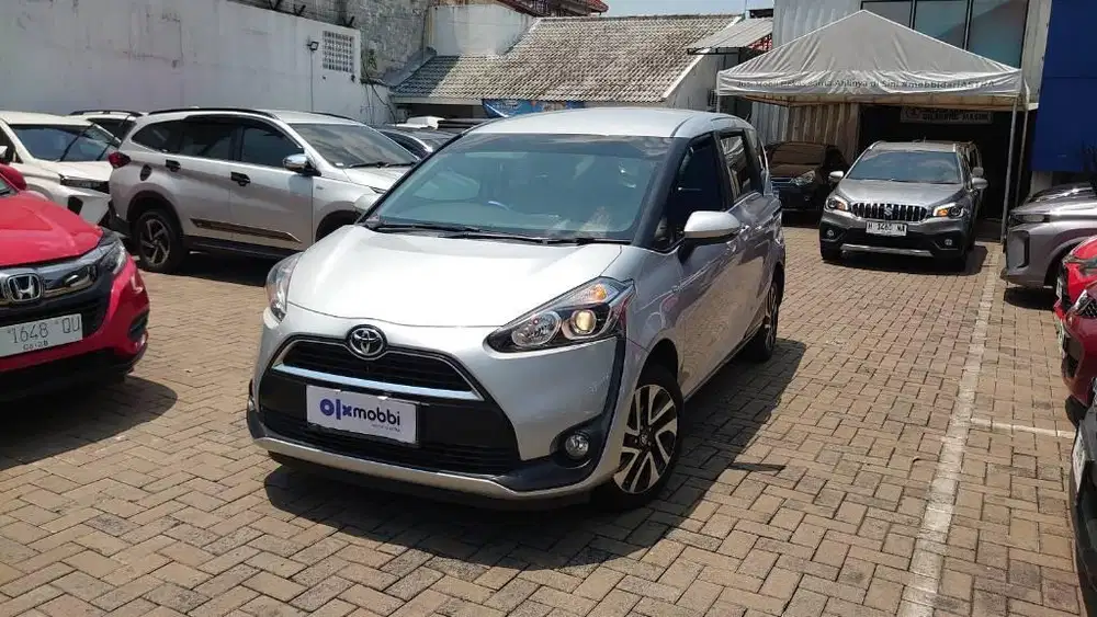 !! DP 10 JT !! Toyota Sienta 1.5 V Manual 2016