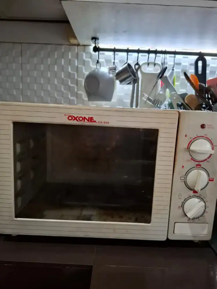 Oven Oxone type OX-898 kapasitas 28 L
