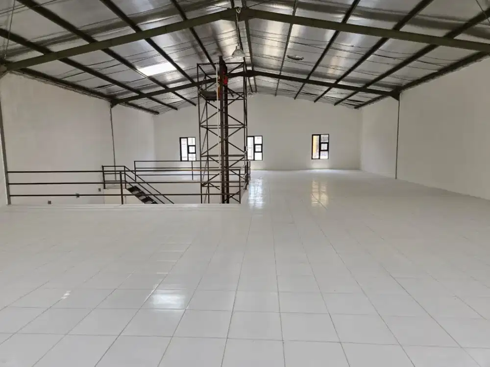 Disewa dan Dijual Gudang Bebas Banjir Dekat Pintu Tol PIK 2 di Teluk Naga