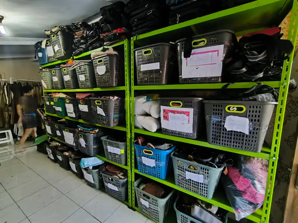 TAS BRANDED THRIFT AMBIL SEMUA TAKE ALL HARGA BORONGAN CUCI GUDANG
